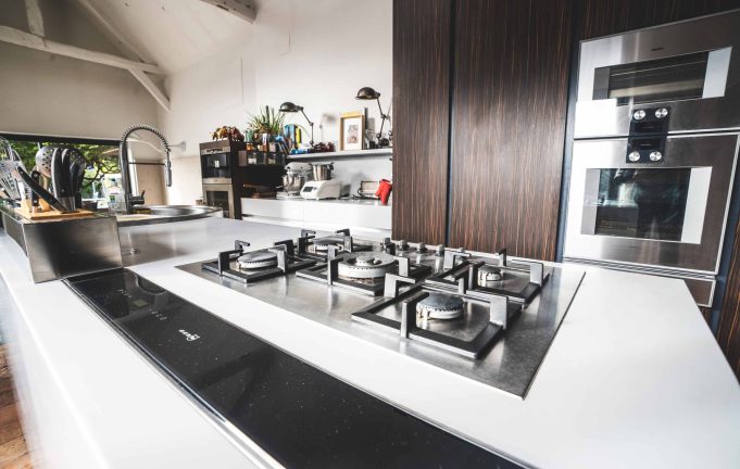 cuisine corian sur mesure