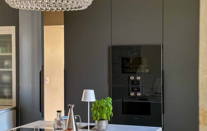 Cuisine sur-mesure bois massif